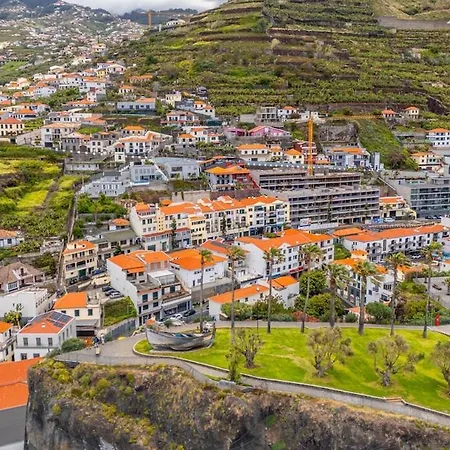 Lobos Village